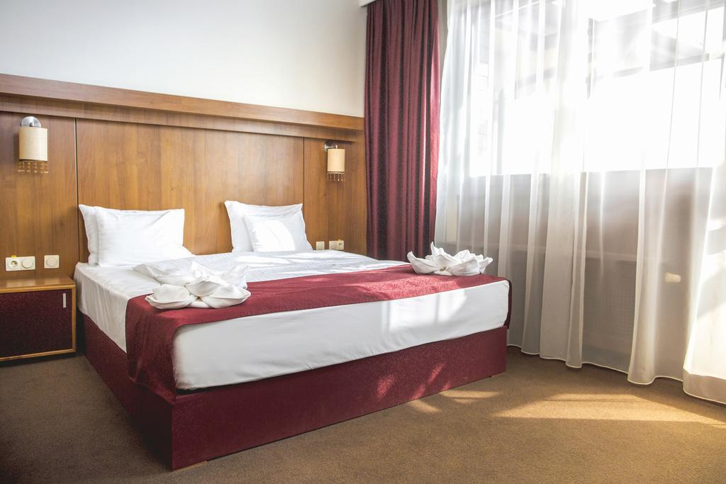 Hotel Caramell Premium Superior 4*
