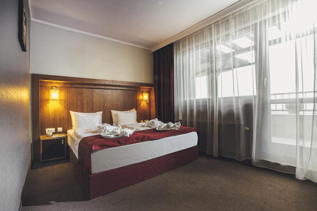 Hotel Caramell Premium Superior 4*