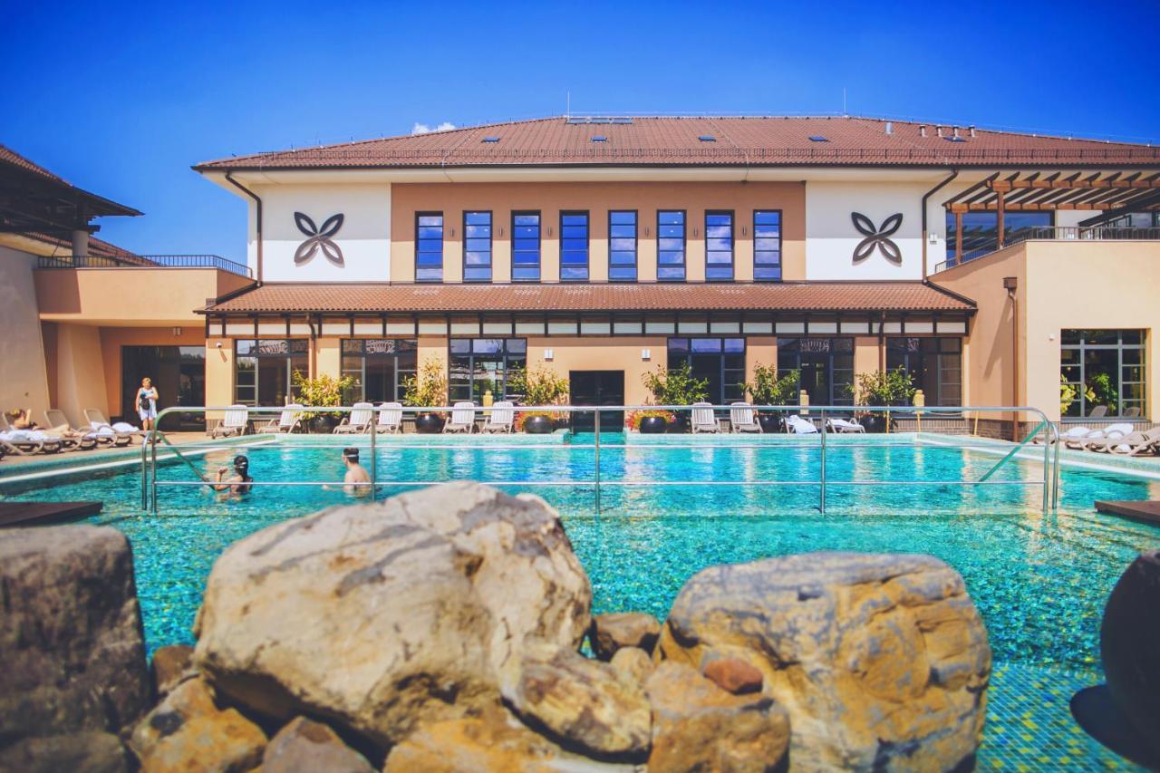 Hotel Caramell Premium Superior 4*
